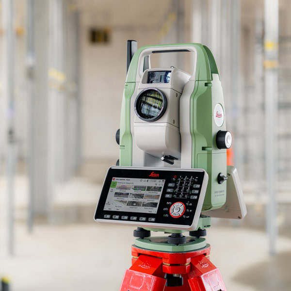 estacion total leica